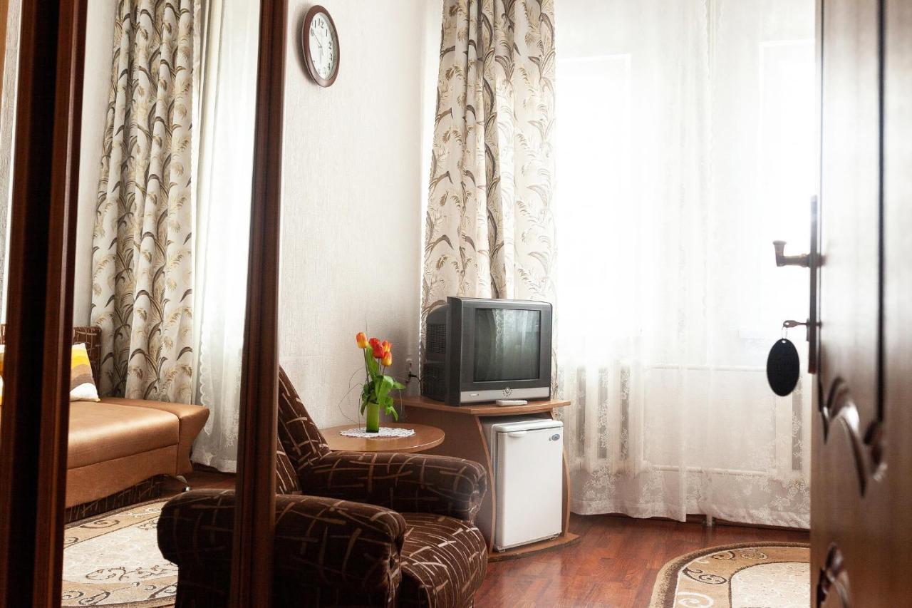 Gostinitsa "Elen" Otel Shchuchyn Dış mekan fotoğraf